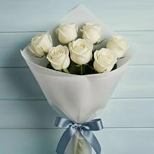 Букет 7 Белых роз Эдлесс Лав в Нижнеудинске