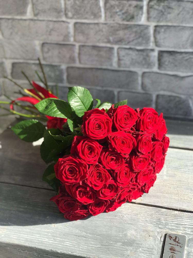 Букет Красные розы Фридом в Нижнеудинске