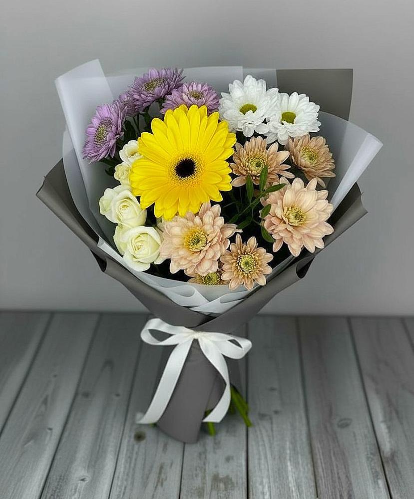 Букет цветов из: Розы, Герберы и Хризантемы в Нижнеудинске