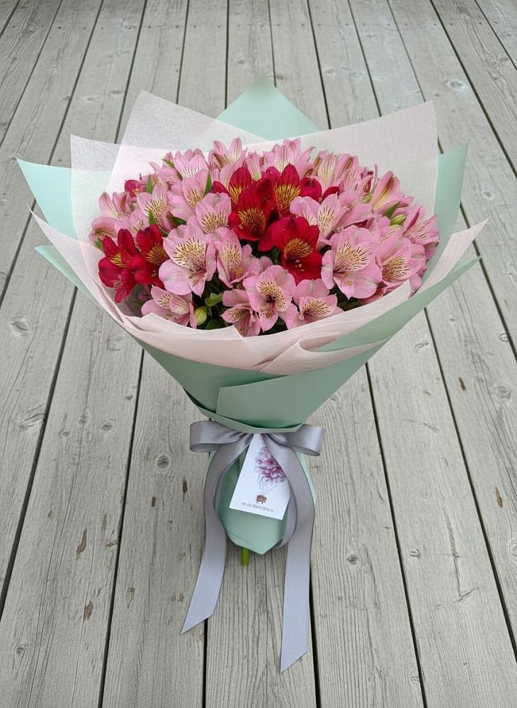 Букет цветов из: Альстромерии в Нижнеудинске