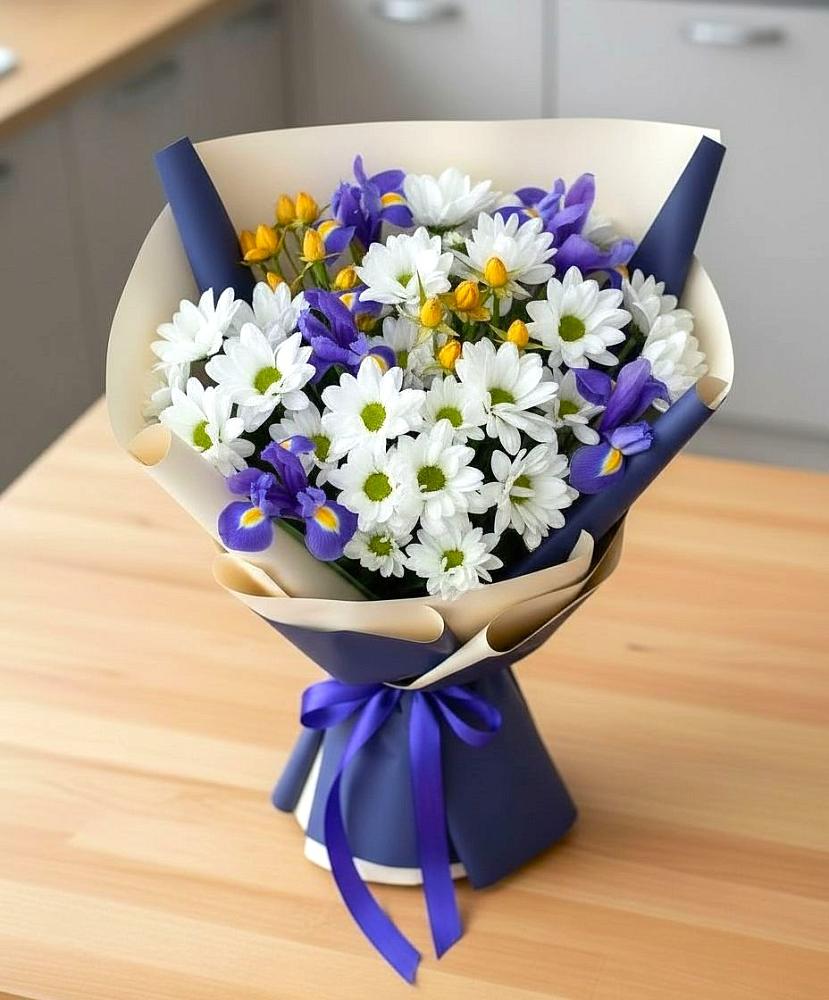 Букет цветов из: Розы, Ирисы и Хризантемы в Нижнеудинске