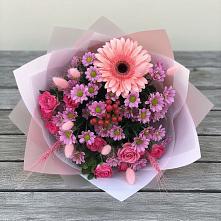 Букет цветов из:  Розы, Герберы и Хризантемы #REPLACE_PRED# Нижнеудинске
